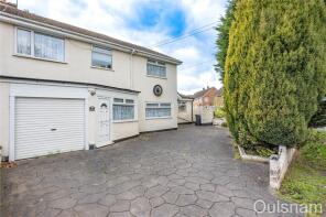 32, Willow Road, Bromsgrove B61 8PS