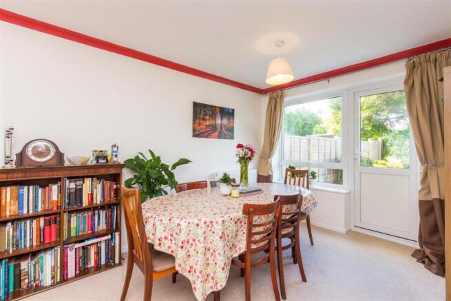 24 Harcourt Close-18.jpg