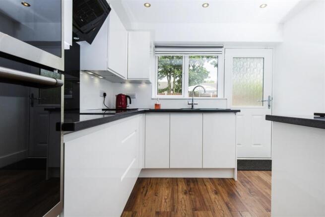 Kitchen (3)