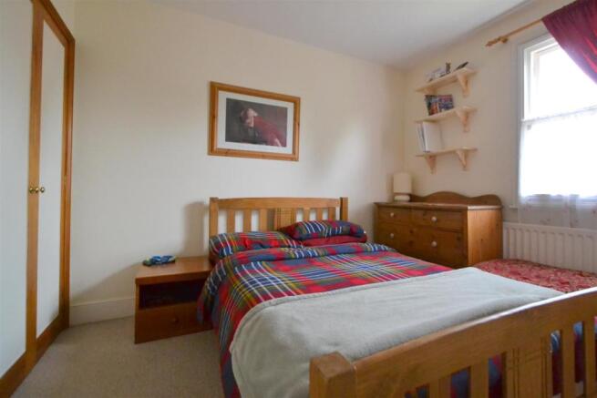 bed2.JPG