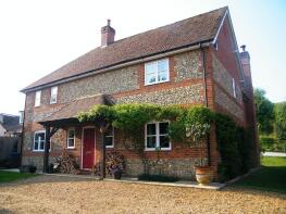 6, Rectory Court, Idmiston SP4 0AS