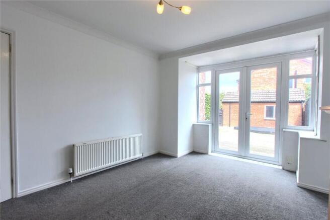 3 bed Semi-Detached for sale Image 6