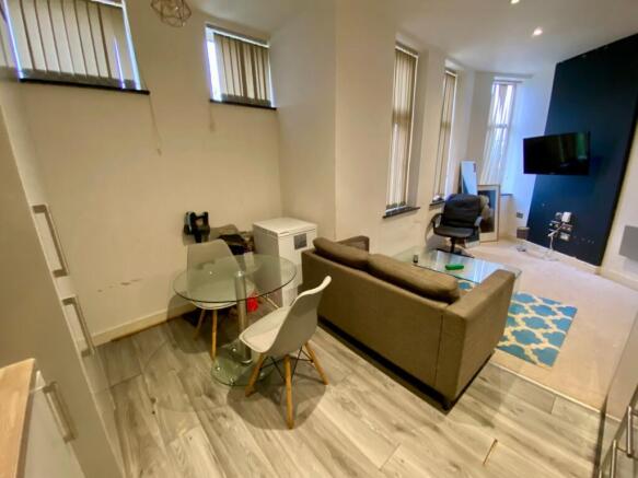 New Augustus Street, Bradford, West Yorkshire, BD1 photo 4