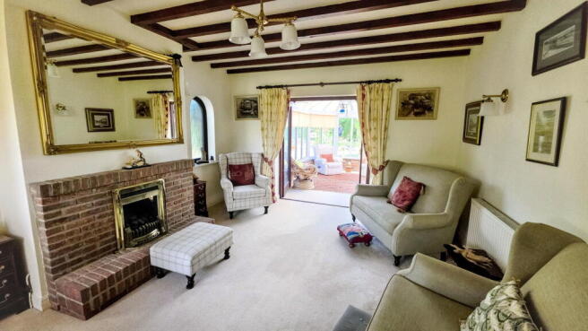 4 bed Detached for sale Image 5