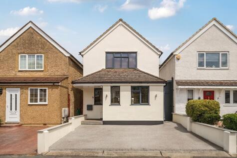 Bourneside Road, Addlestone, KT15