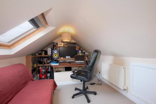 Photo 8