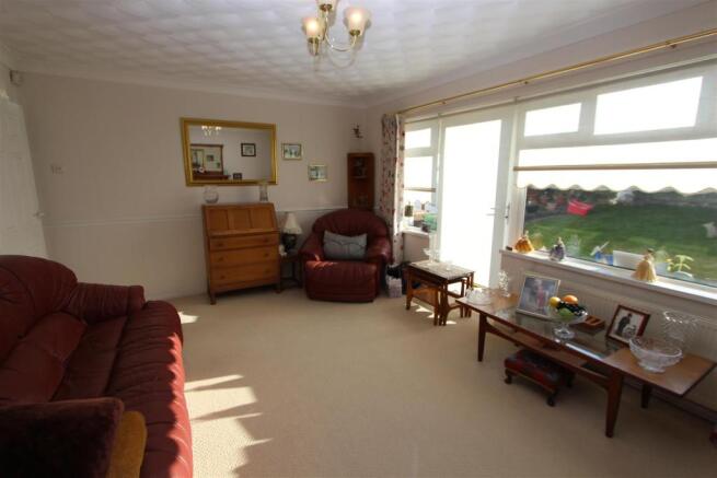 66 Brynau Road 013.JPG