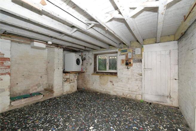 2 bed Terraced for sale Image 11