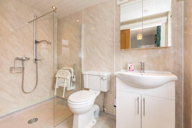 Ensuite