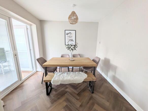 3 bed Detached for sale Image 7
