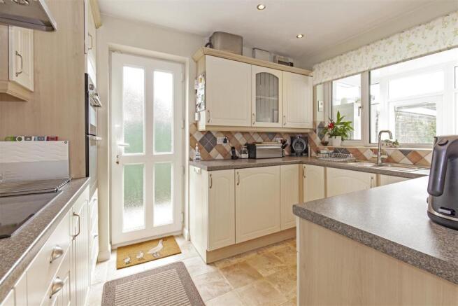 Kitchen-1.jpg