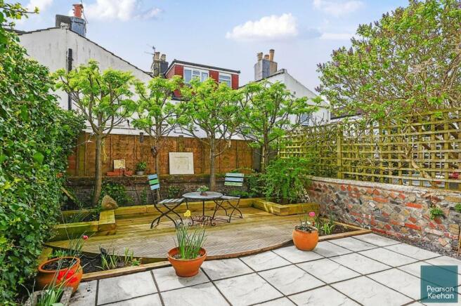 20 Mortimer rd bn3 (6).jpg