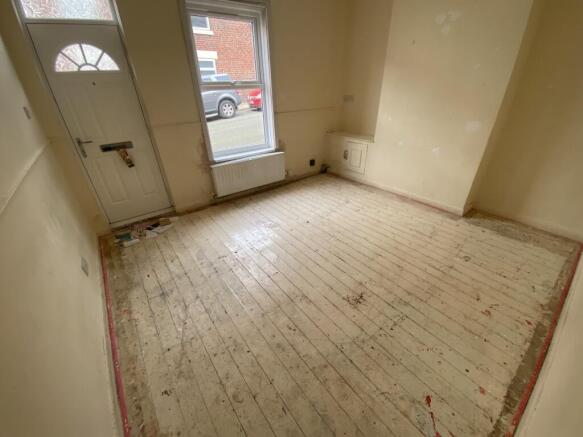 17 Mount Pleasant Road, Rotherham, South Yorkshire S61 1SB photo 4