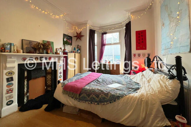 5 bed Terraced to rent Image 4