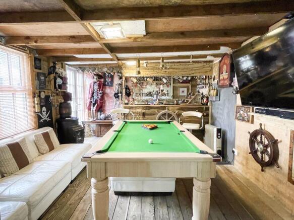 Garden Room 