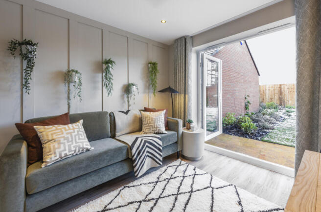 5 bed Detached for sale Image 4