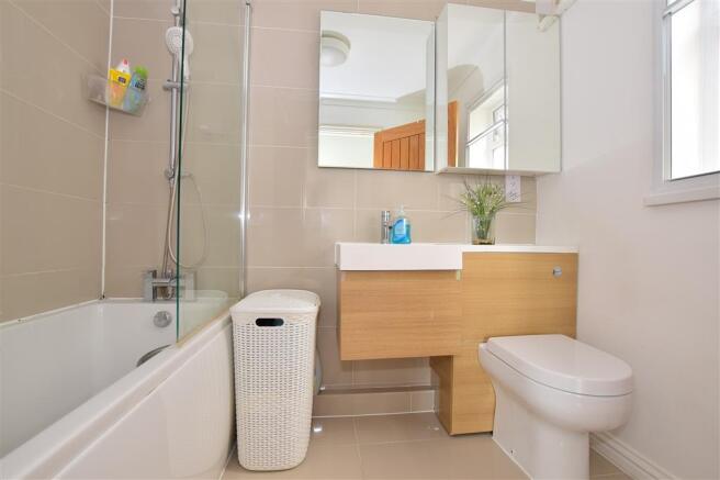 En-Suite Bathroom
