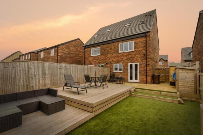 3 bed Semi-Detached for sale Image 4