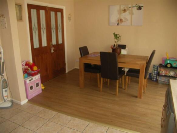 DINING AREA VIEW