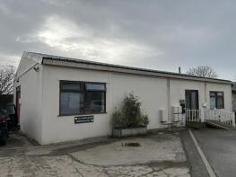 27, Penhale Road, Camborne TR14 0LU