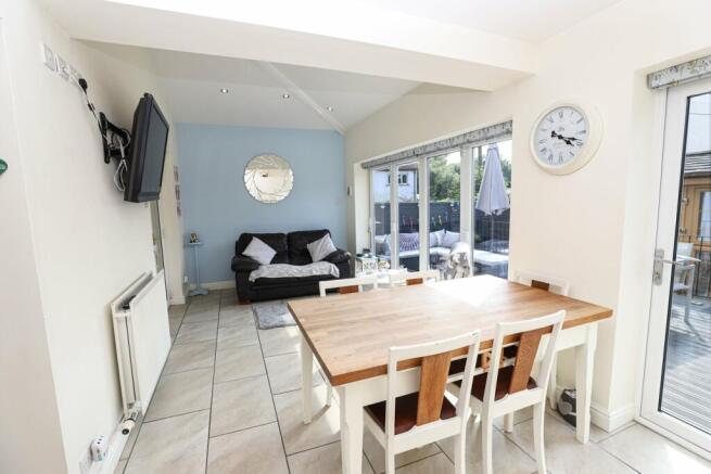 Living/Dining Kitche