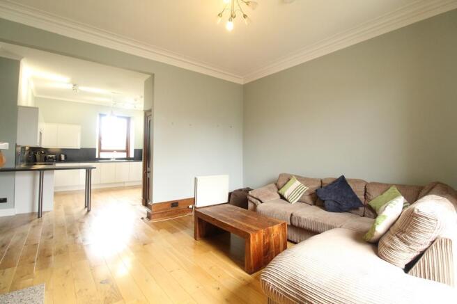 Lounge 3