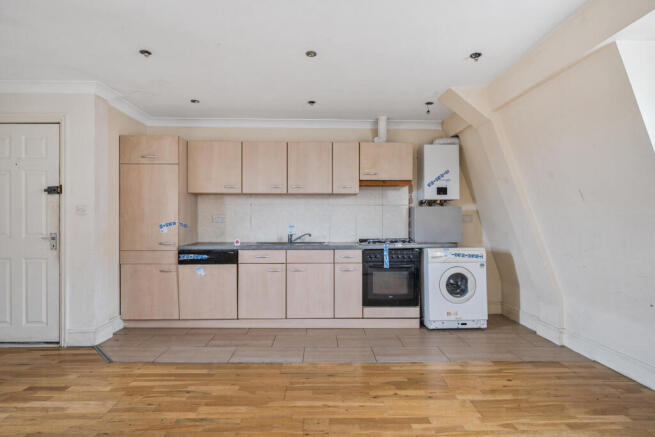 1381425-10-691468...