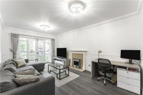 40, Leathermarket Court, London SE1 3HS