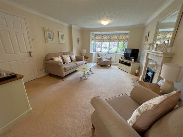 Living Room A.JPG