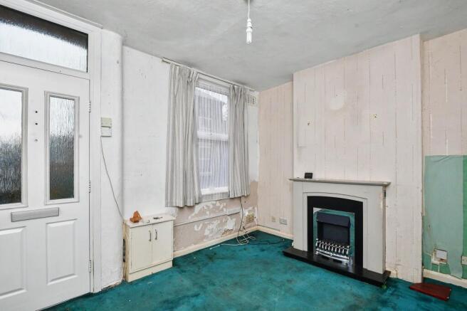 67 Hollis Street, Nottingham, NG7 7AS