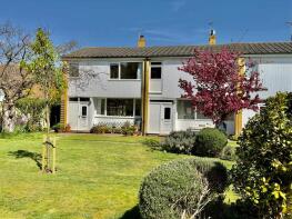 1, Holly Gardens, Lymington SO41 0SB