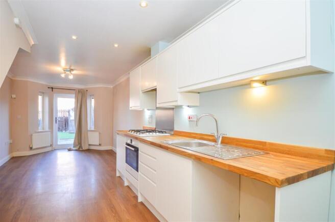 KITCHEN/BREAKFAST/LIVING ROOM