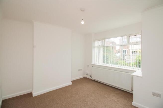 3 bed Semi-Detached for sale Image 4