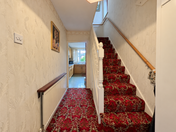Edenhurst Avenue, Leicester photo 3