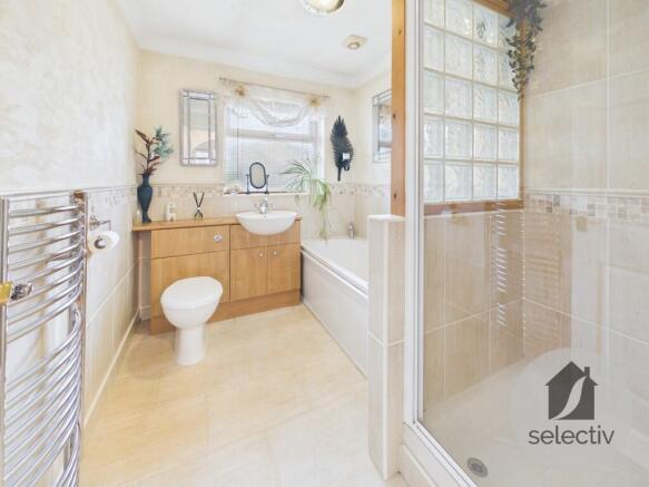 3 bed Detached Bungalow for sale Image 9