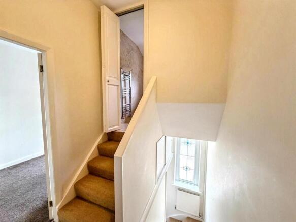 2 bed Terraced for sale Image 10