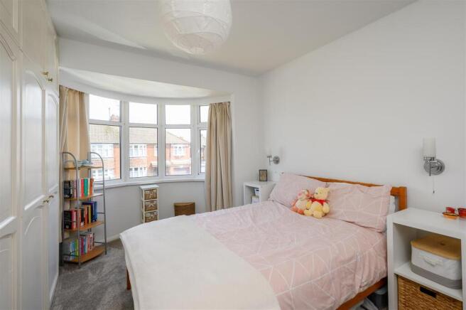4 bed Semi-Detached for sale Image 7