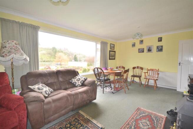 Living / Dining Room