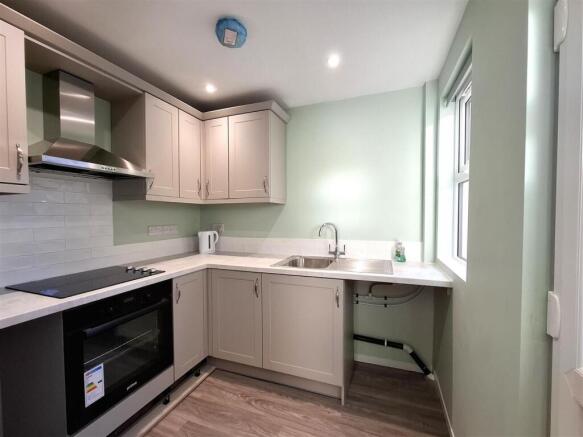 kitchen1.jpg