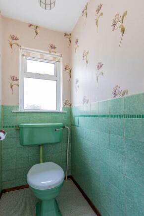 Llanrumney Avenue 31-7.jpg