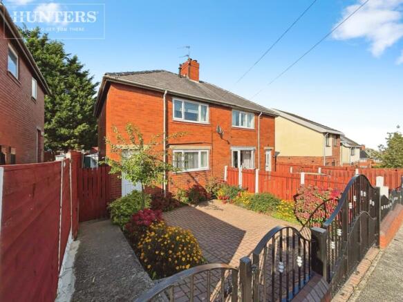 2-bed semi-detached on Bruce Avenue, Barnsley, £120,000