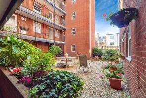 Flat 8, 17 The Anchorage, Great George Street, Weymouth DT4 7AR