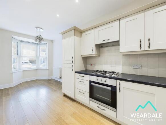 33 St. Annes Drive, Bishop Auckland, DL13 3DG photo 3