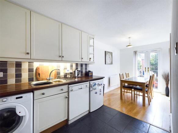 Kitchen/Dining