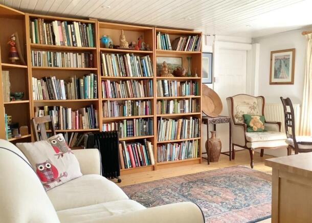 Library / Bedroom 3
