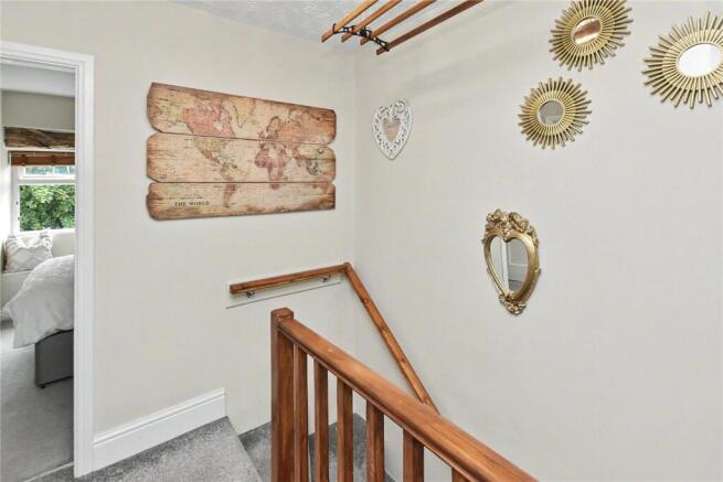 3 bed Semi-Detached for sale Image 10