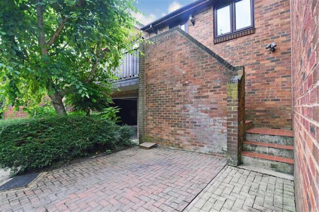 Driveway/Parking