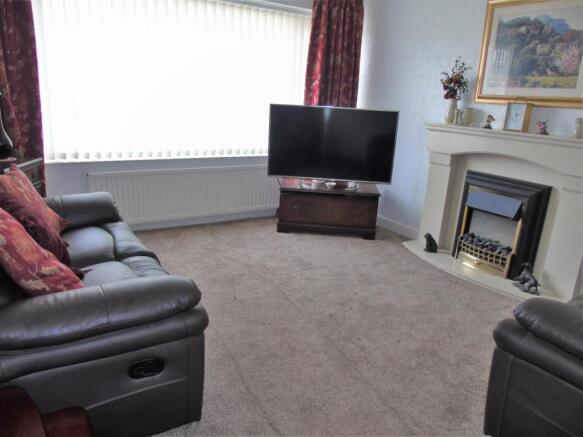 Living Room (previously used as 4th bedroom)