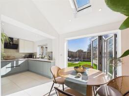 113a, Marshall Hill Drive, Nottingham NG3 6HW