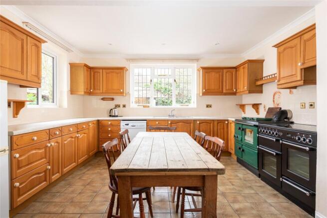 Kitchen/Breakfast Rm